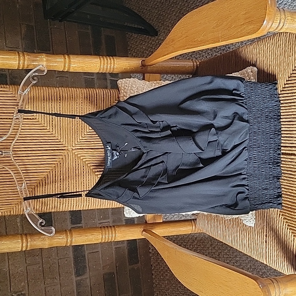 Living Doll, black, ruffled front, elastic waist tank/blouse, size L